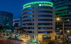 Howard Johnson Hotel Guayaquil